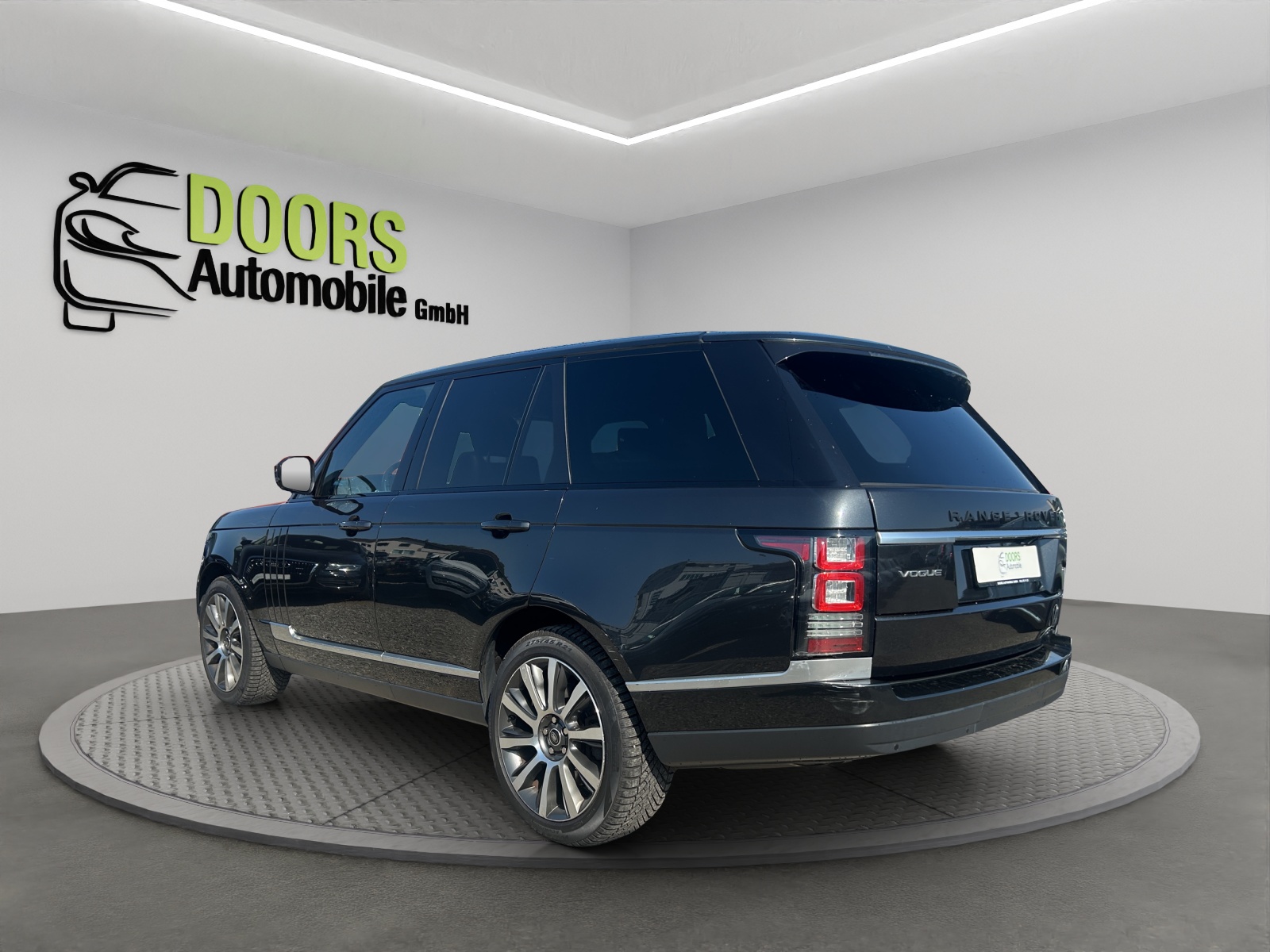 LAND ROVER Range Rover 3.0 TDV6 HSE Automatic-image-5