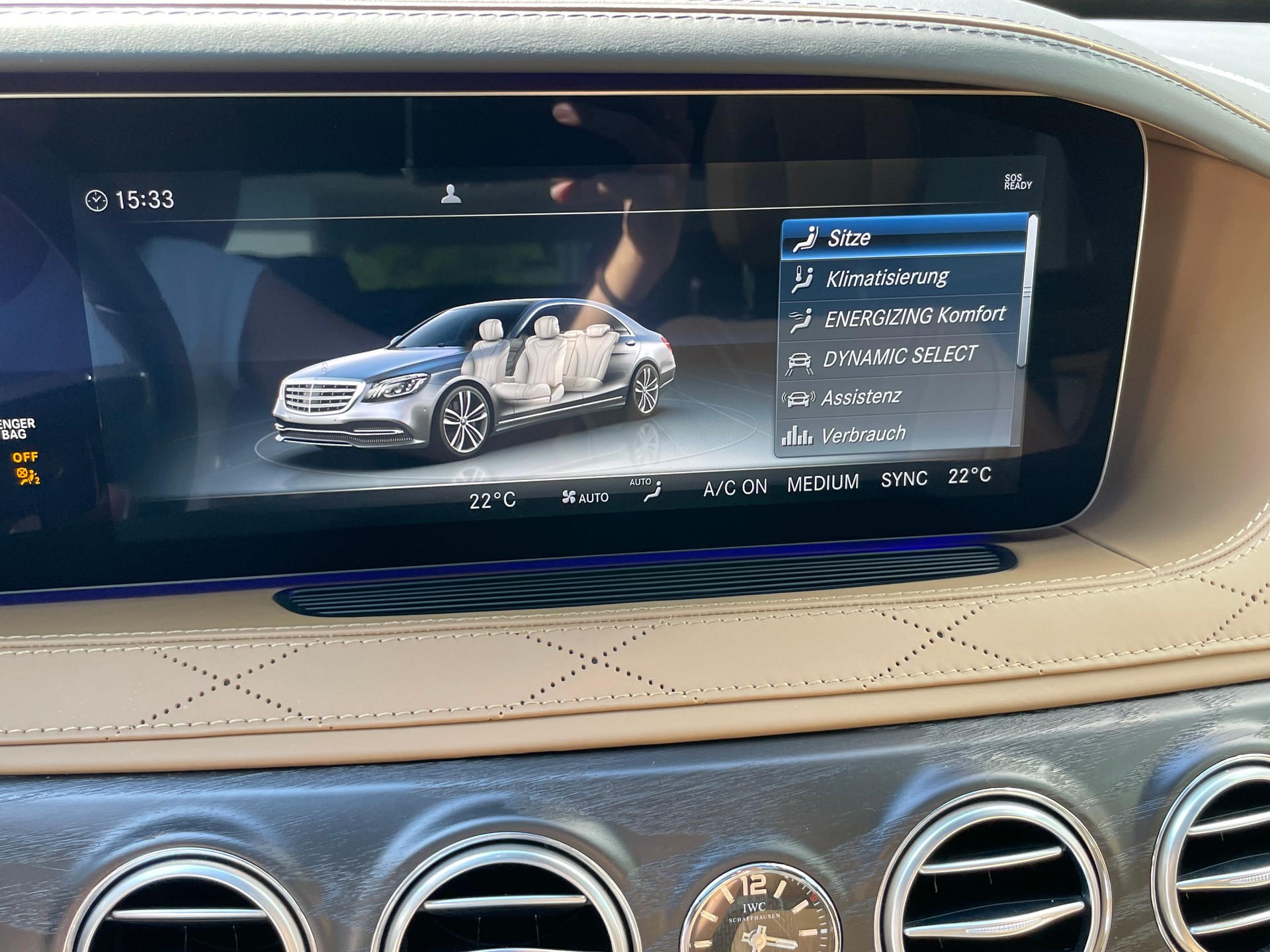 MERCEDES-BENZ S 560 Maybach 4Matic 9G-Tronic-image-31