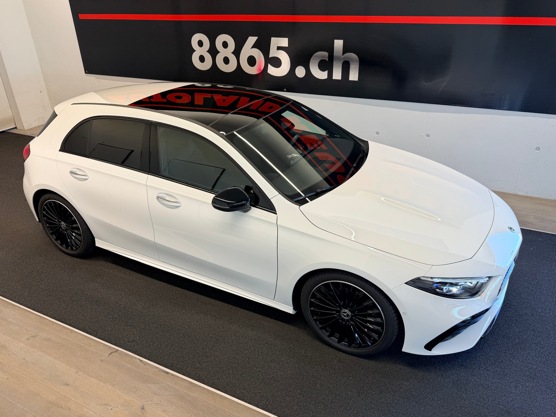 MERCEDES-BENZ A 220 4Matic 8G-DCT-image-4