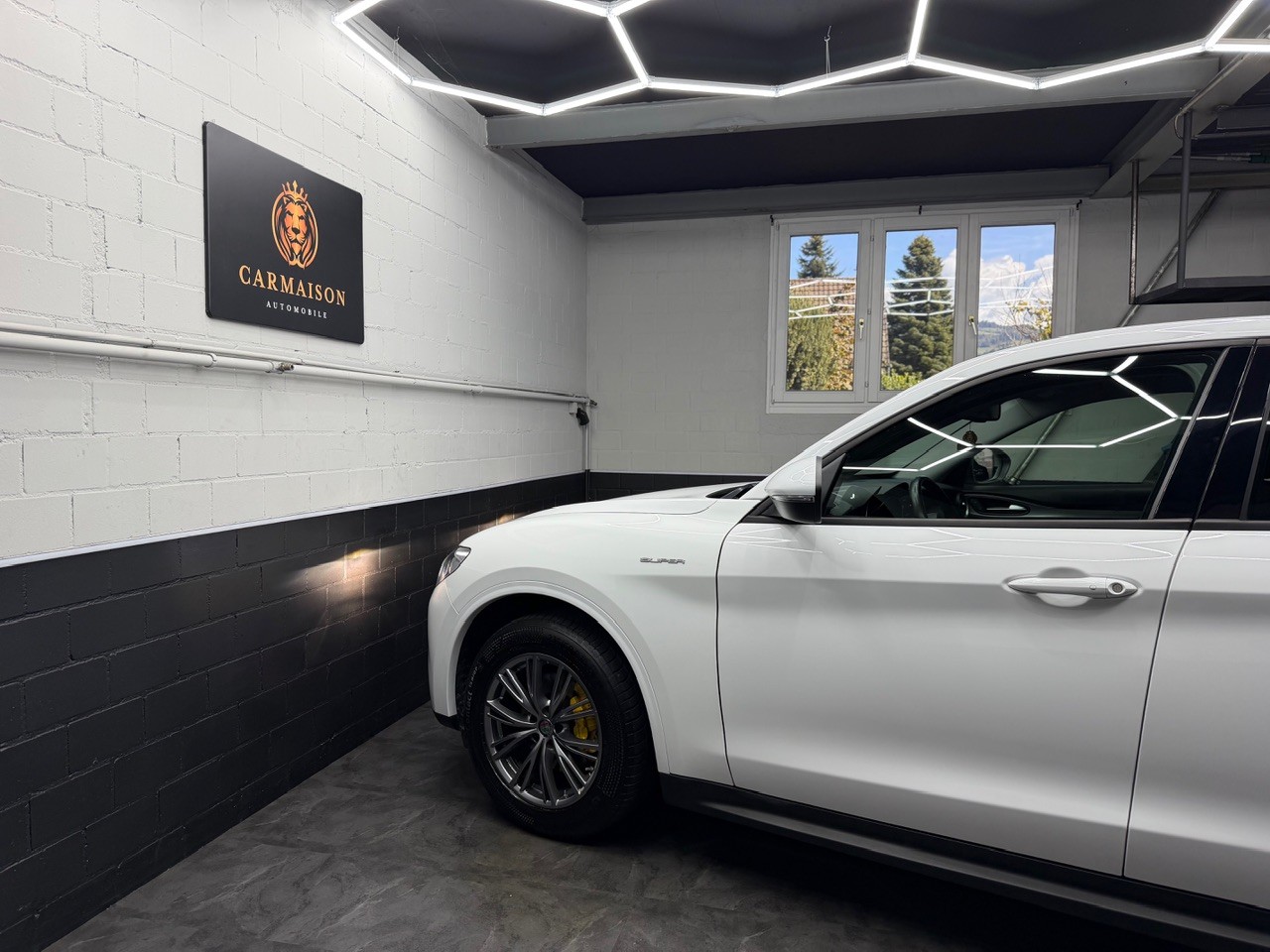 ALFA ROMEO Stelvio 2.0 Super Q4 Automatic | CH-Auto | 1. Hand | ACC Tempomat | Rückfahrkamera | Keyless | Facelift-image-9