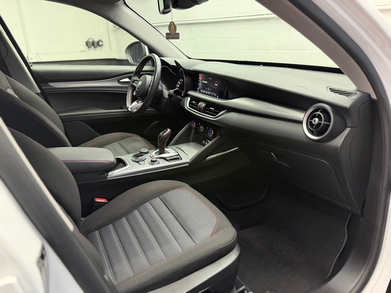 ALFA ROMEO Stelvio 2.0 Super Q4 Automatic | CH-Auto | 1. Hand | ACC Tempomat | Rückfahrkamera | Keyless | Facelift-image-23