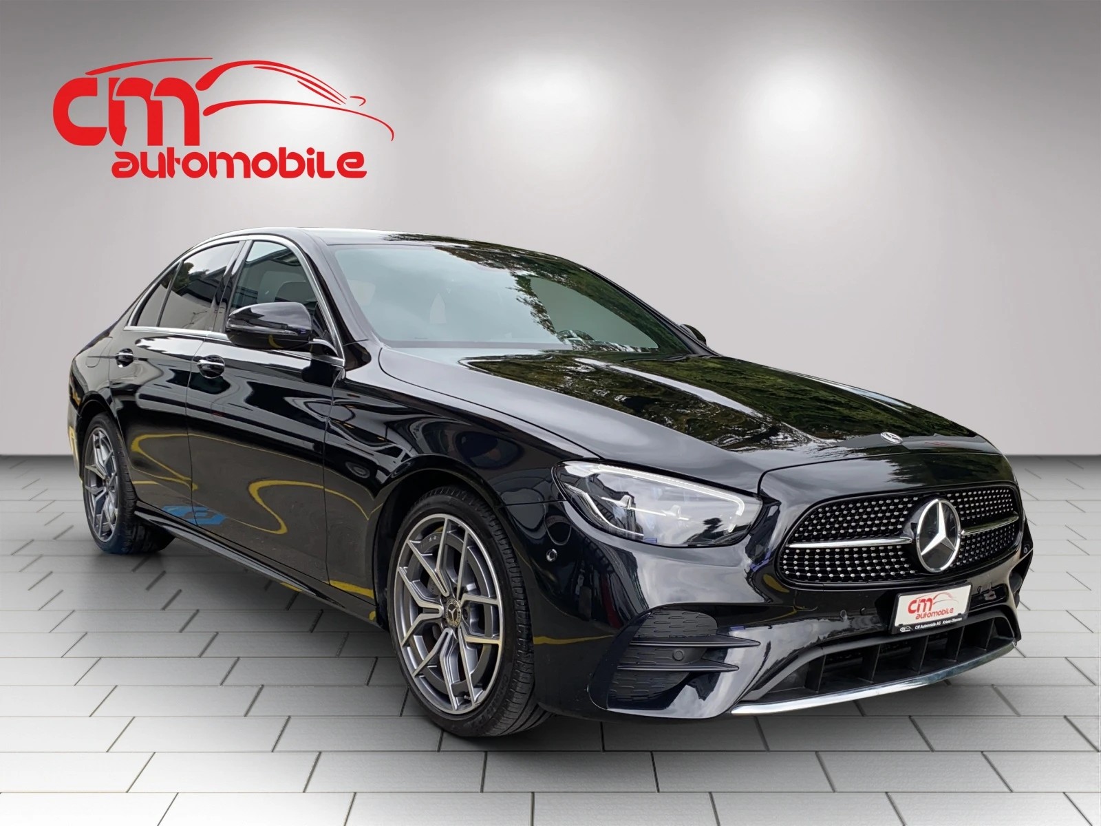 MERCEDES-BENZ E 200 AMG Line 9G-Tronic-showroom-element-3