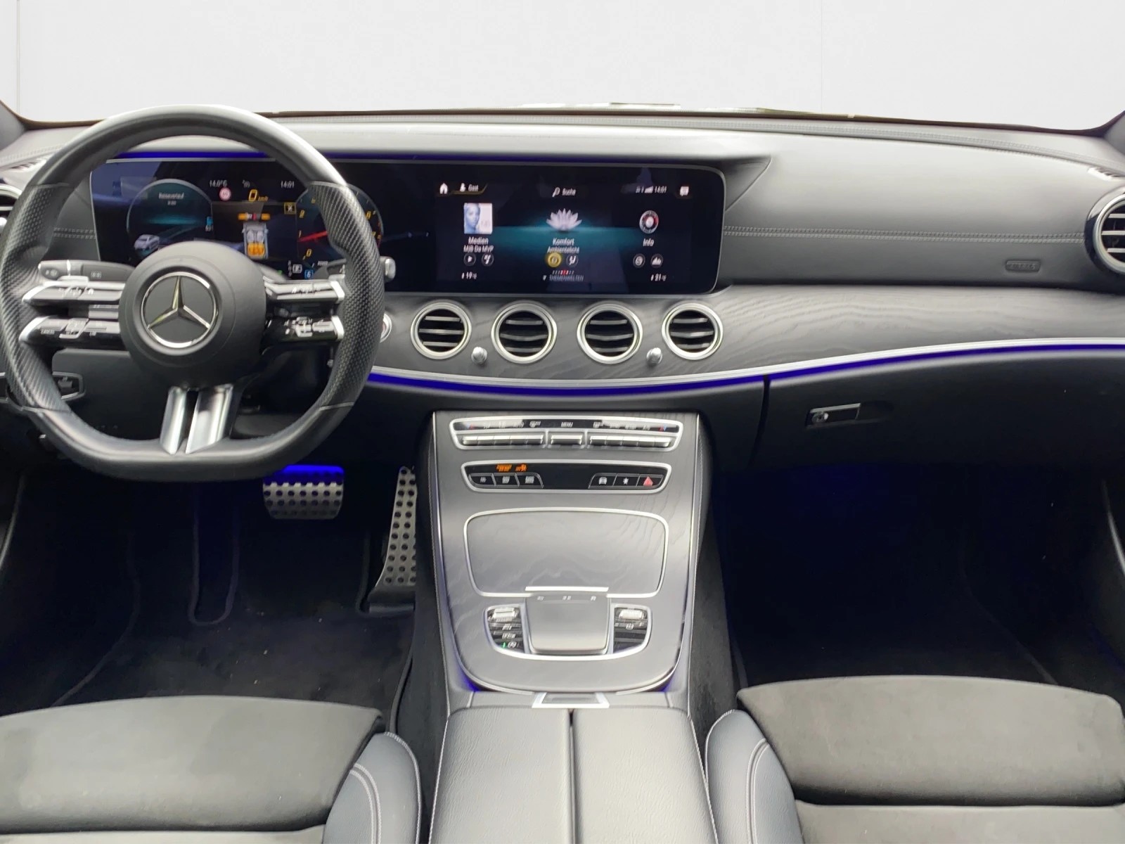 MERCEDES-BENZ E 200 AMG Line 9G-Tronic-image-16