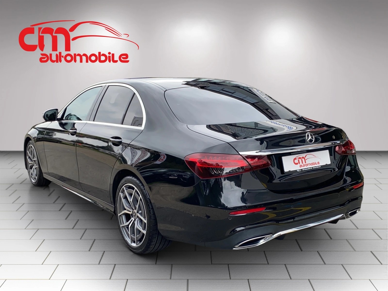 MERCEDES-BENZ E 200 AMG Line 9G-Tronic-showroom-element-1