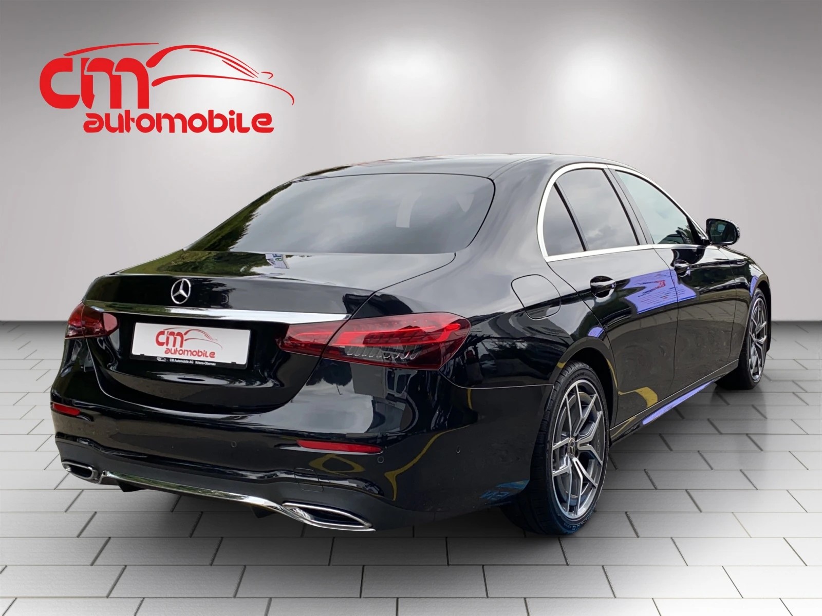 MERCEDES-BENZ E 200 AMG Line 9G-Tronic-showroom-element-2
