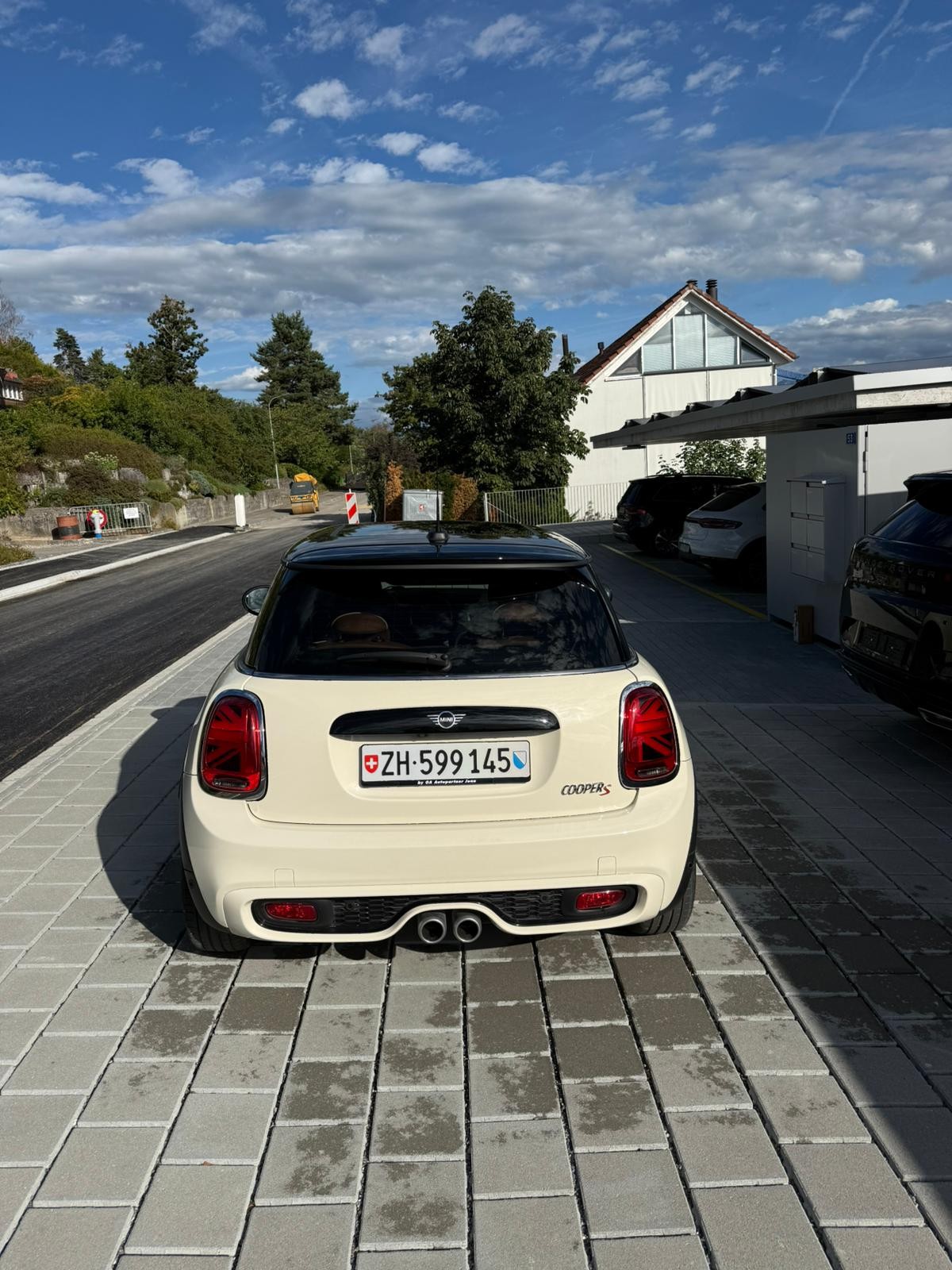 MINI 2.0i Cooper S-image-2