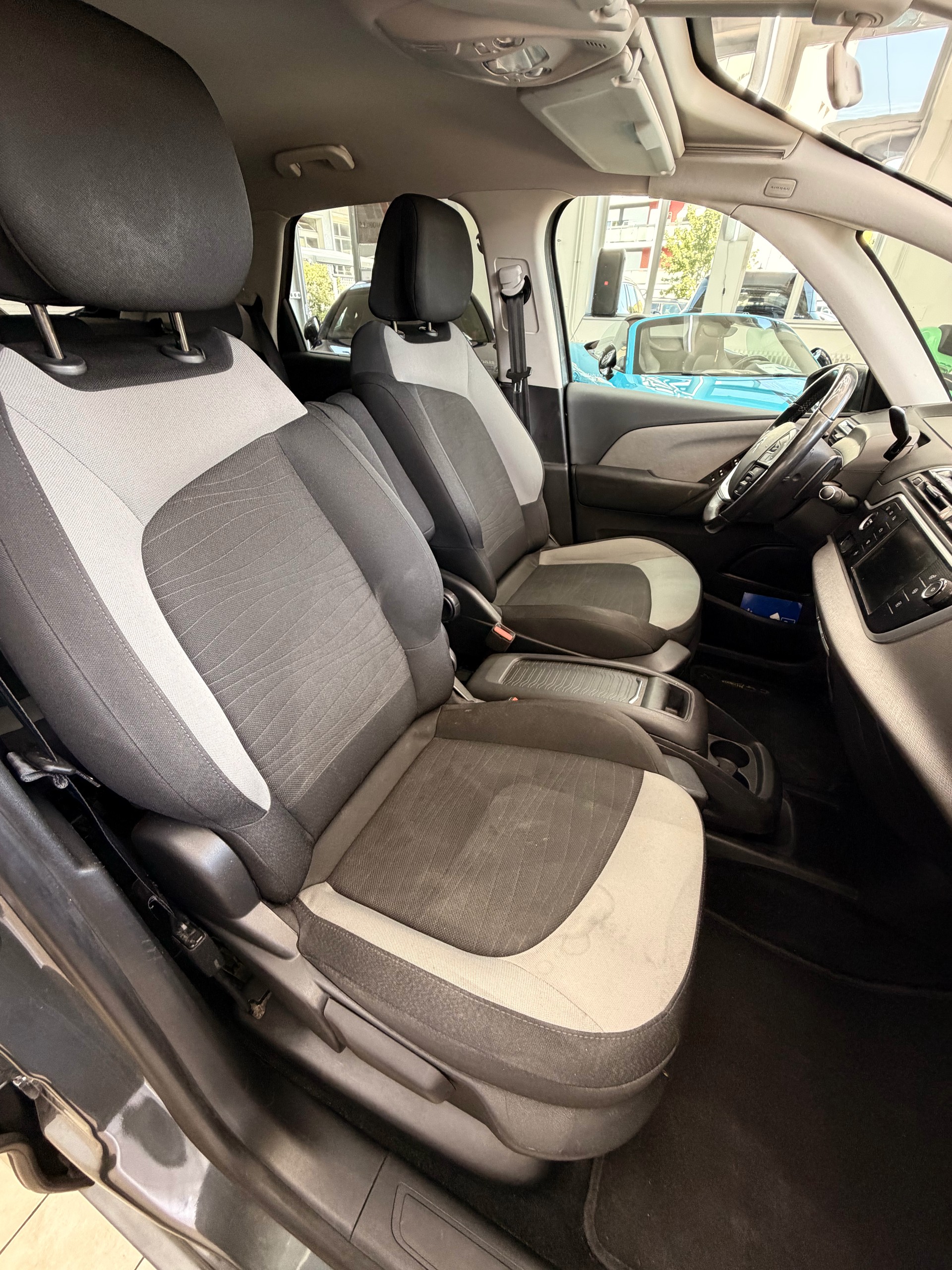 CITROEN C4 Picasso 1.6 e-HDi Intensive ETG6-image-14