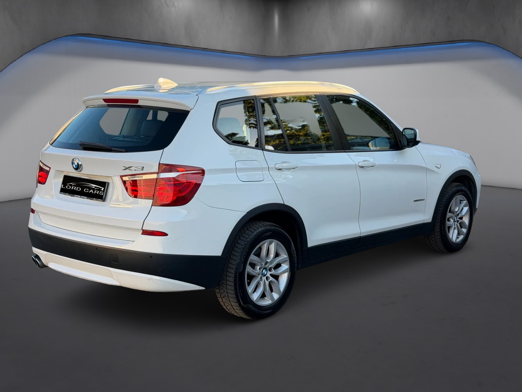 BMW X3 xDrive 30d Steptronic-showroom-element-3