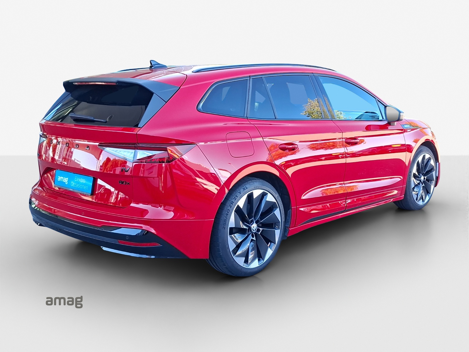 SKODA Enyaq iV 80x SportLine-image-4