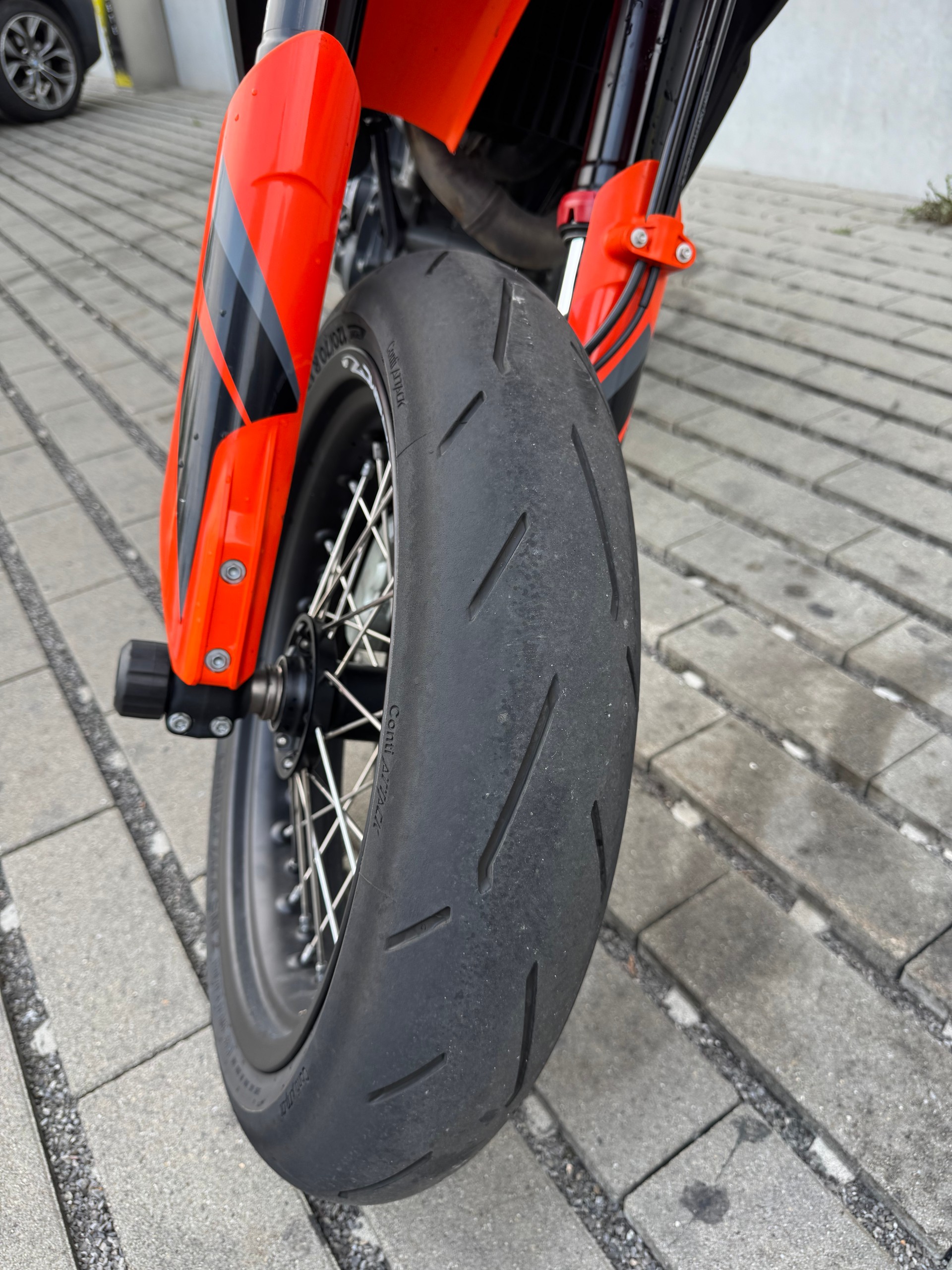 KTM 690 SMC R-image-5