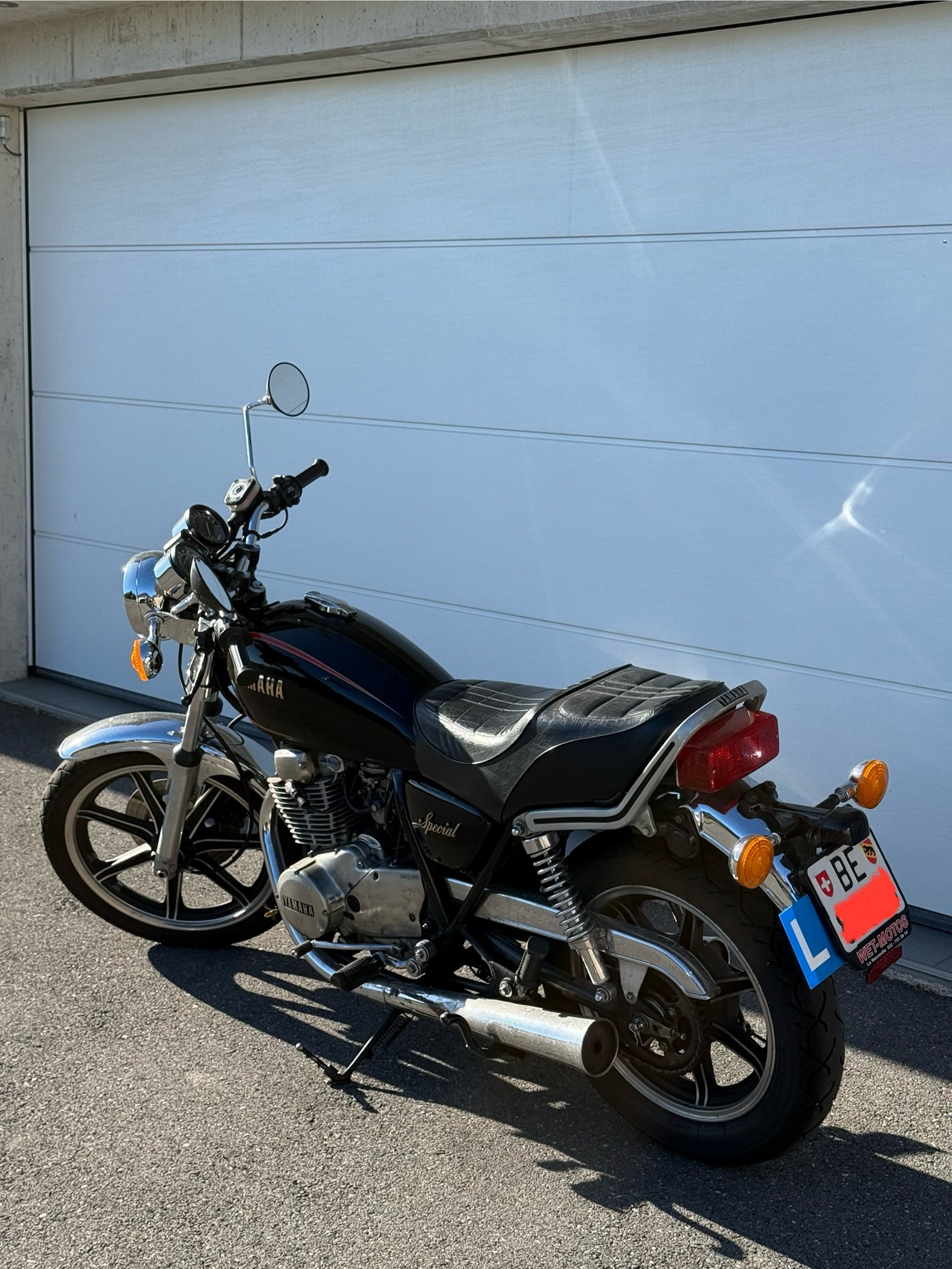YAMAHA XS 250 SE-image-2
