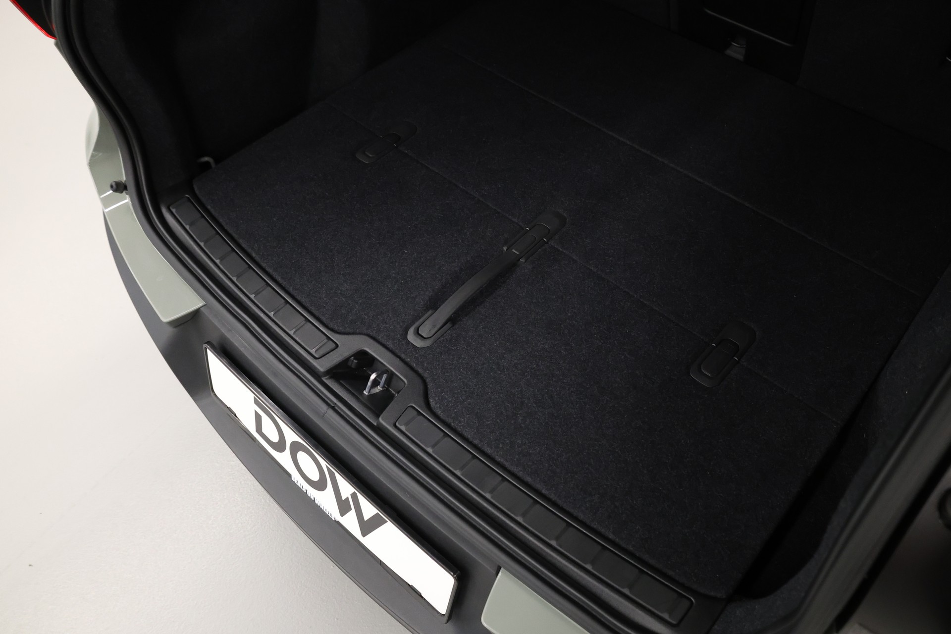 VOLVO XC40 P8 Twin Pro AWD-image-30