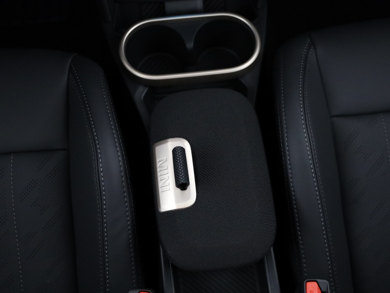 MINI Cooper S DKG-image-17