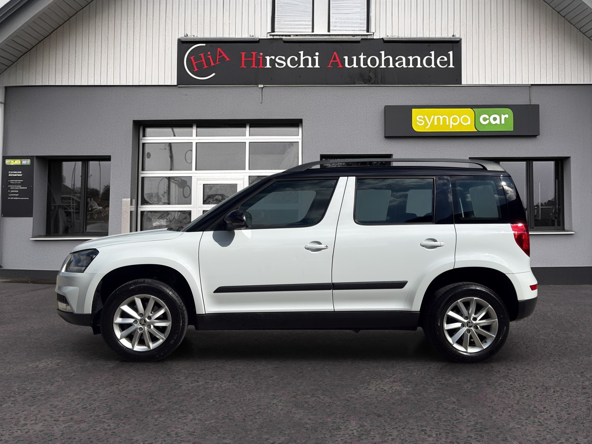 SKODA Yeti 1.4 TSI Active Outdoor 4x4 DSG-image-4
