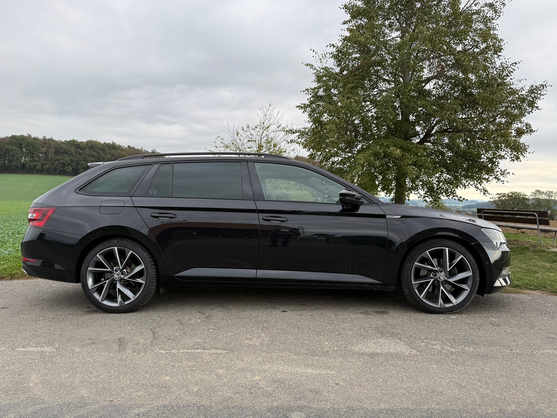 SKODA 2.0 TDI 190 SportLine+ 4x4 DSG-image-4