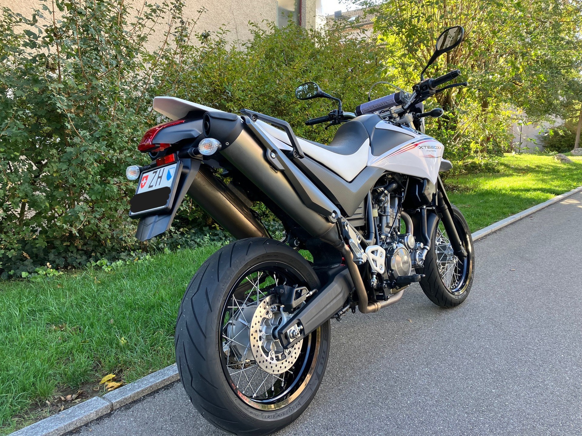 YAMAHA XT 660 X Supermotard-image-2