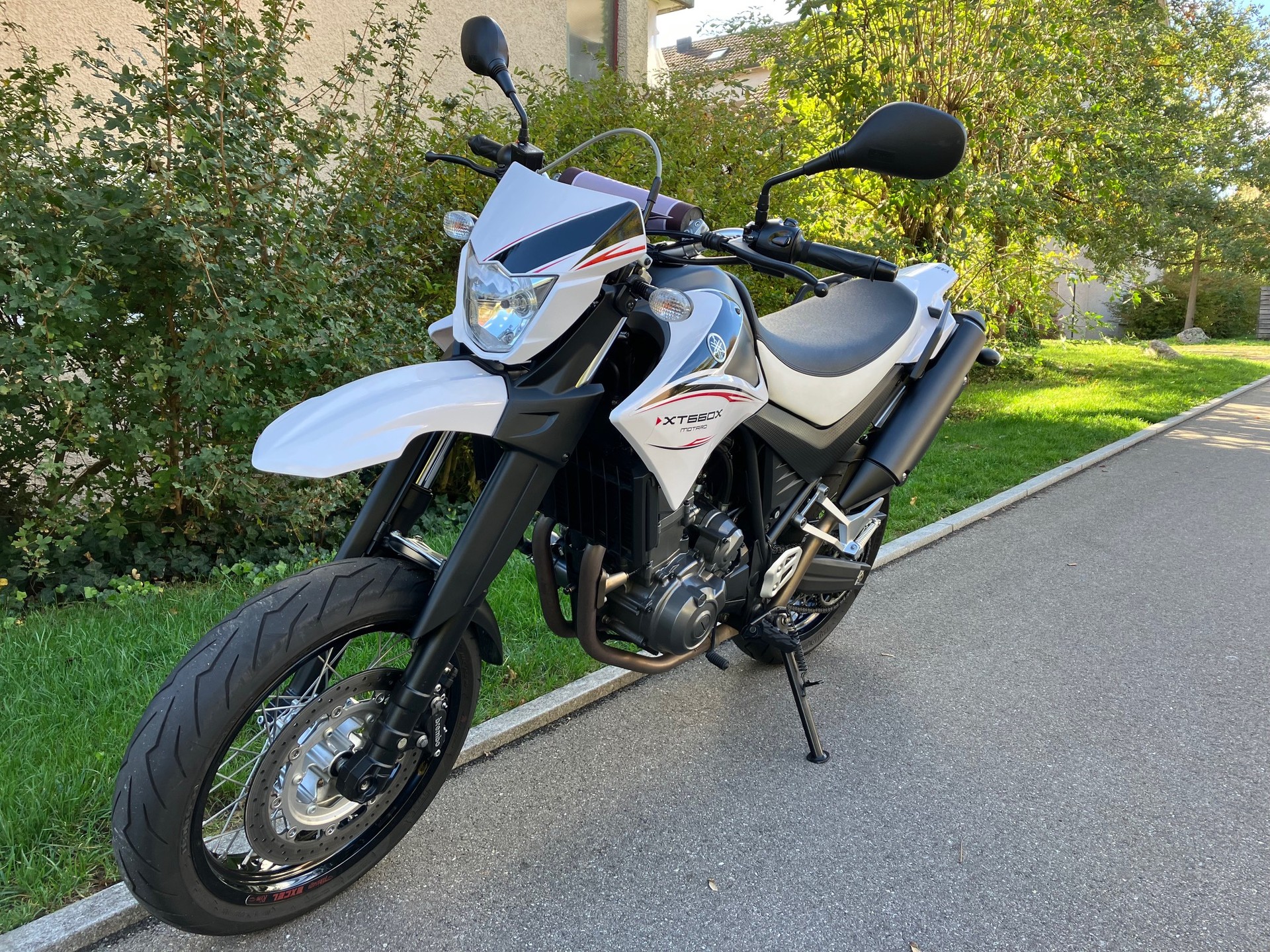 YAMAHA XT 660 X Supermotard-image-4