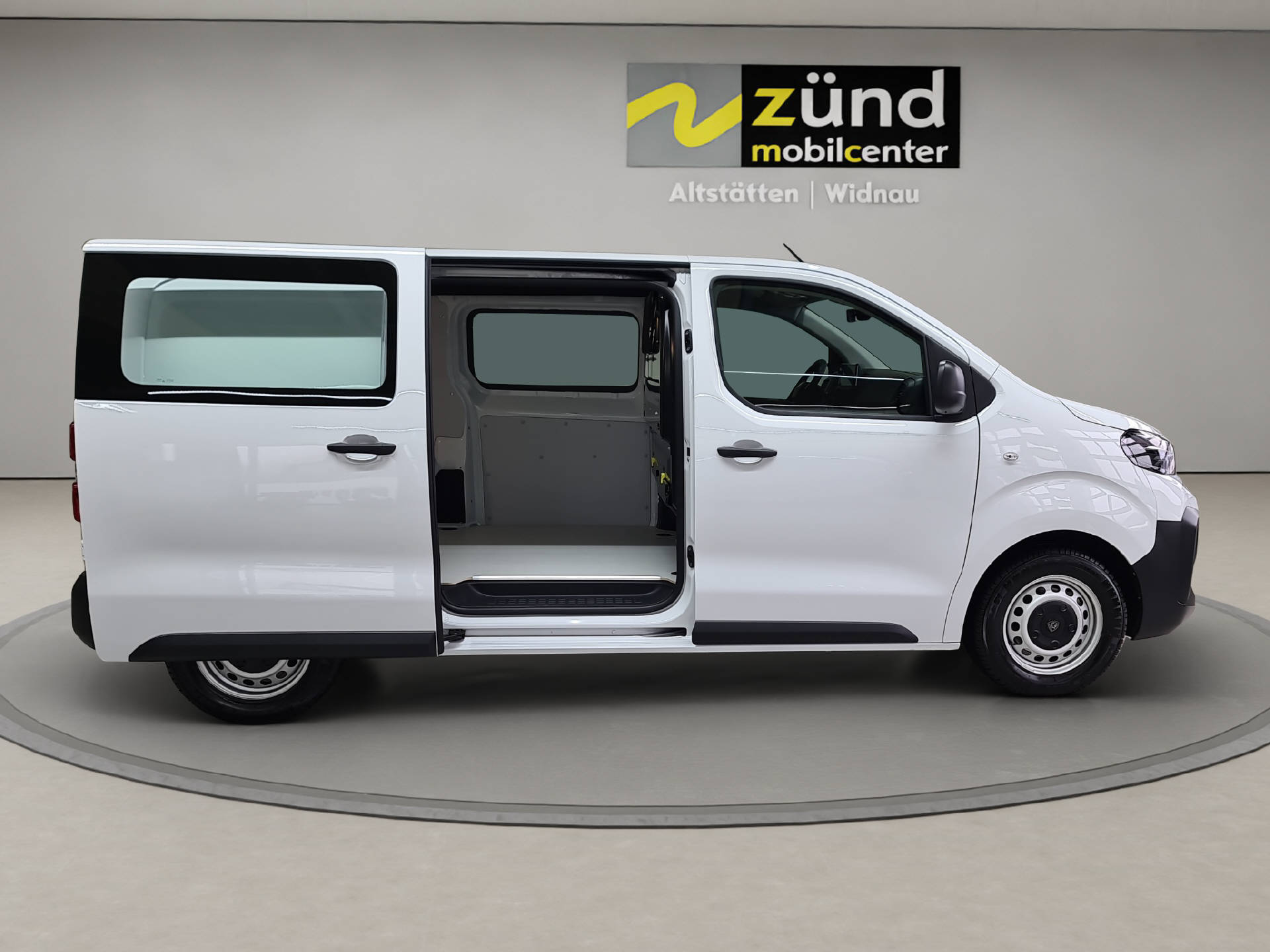PEUGEOT Expert Kaw. Standard 2.0 BlueHDi 145 S/S-image-3