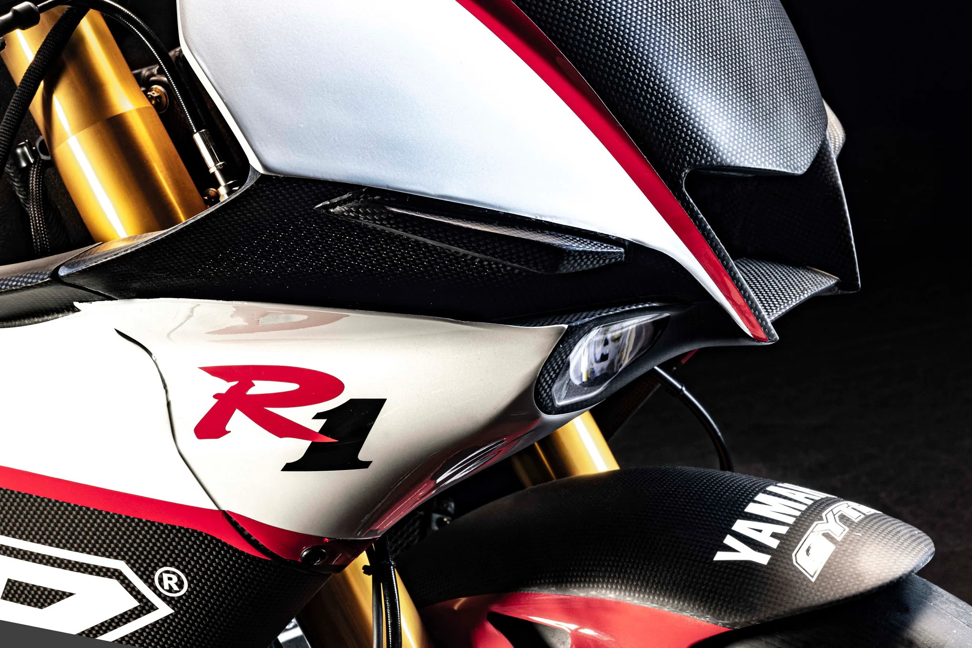 YAMAHA R1 GYTR® PRO-image-4