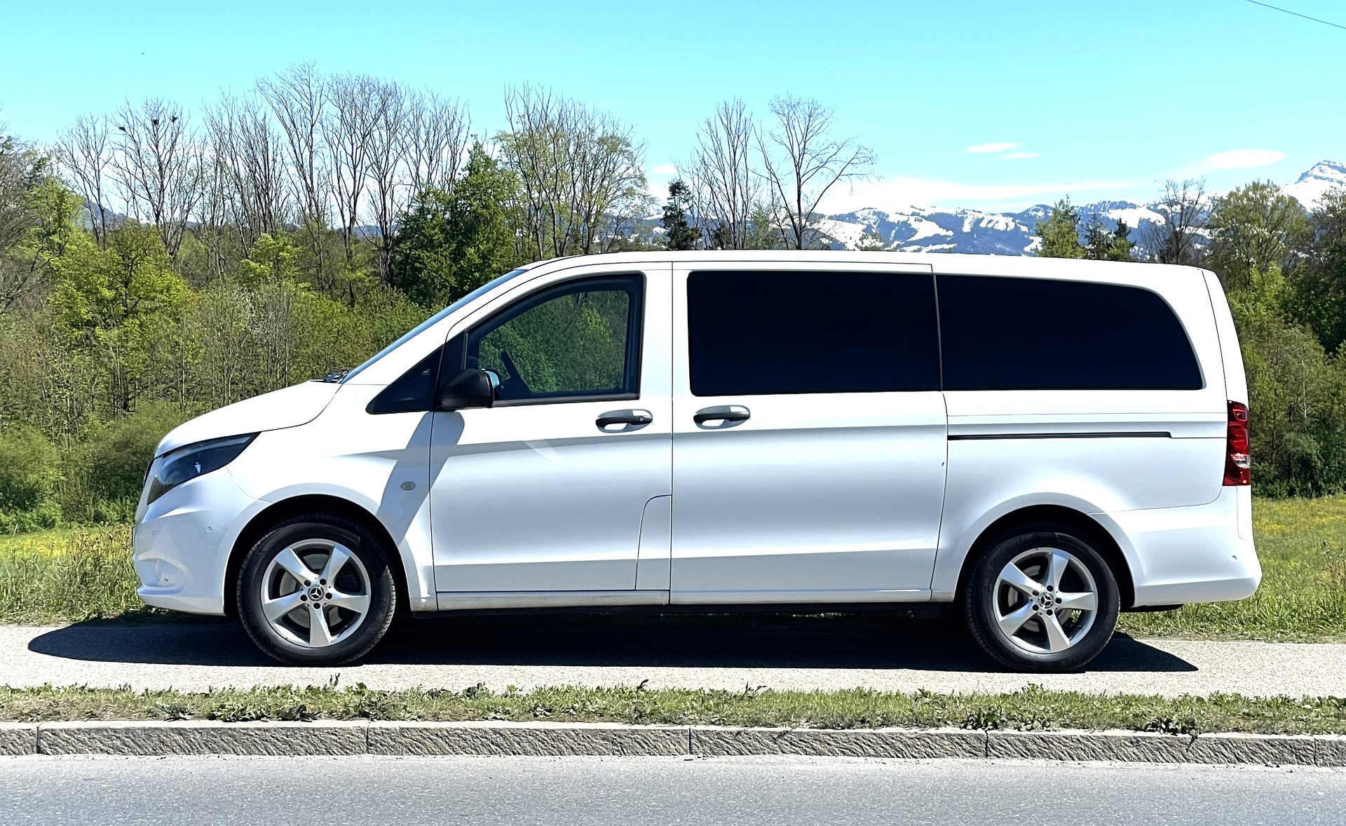 MERCEDES-BENZ Vito 116 CDI Lang Select Tourer 4Matic 9G-Tronic-image-1