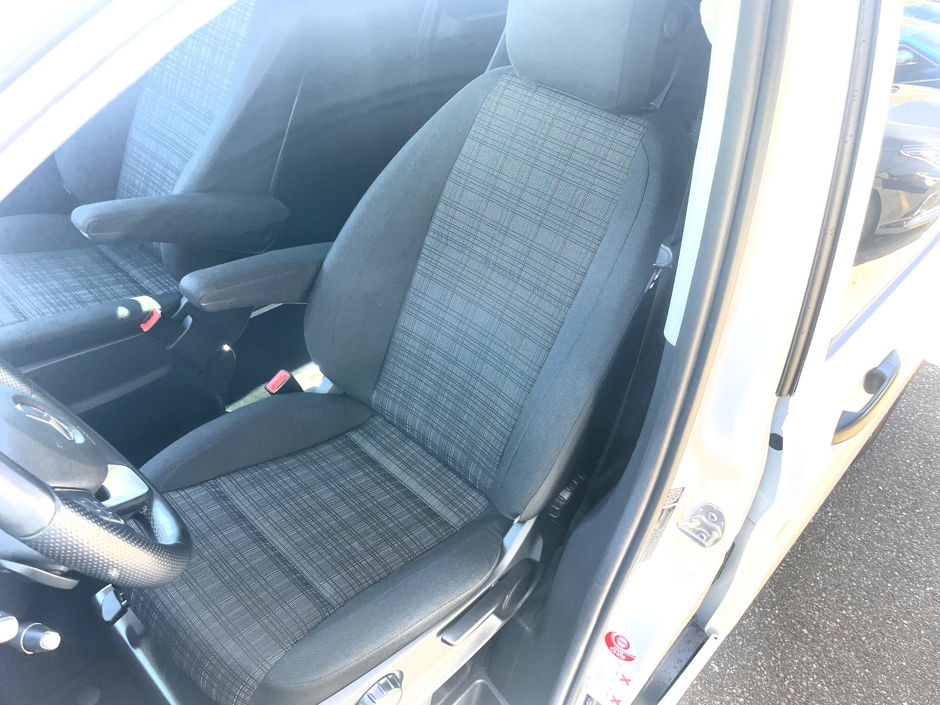 MERCEDES-BENZ Vito 116 CDI Lang Select Tourer 4Matic 9G-Tronic-image-7