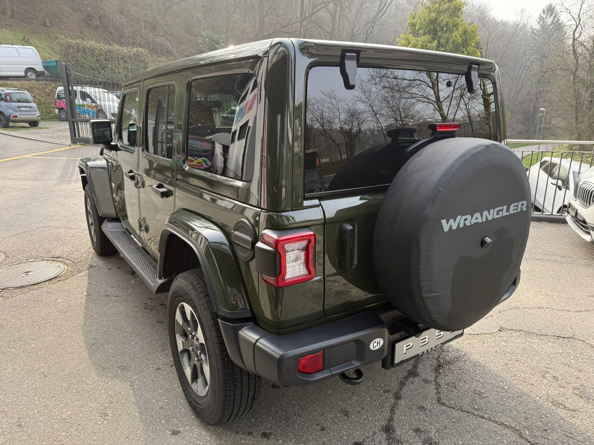 JEEP Wrangler 2.0 Unlimited Overland Automatic-image-10