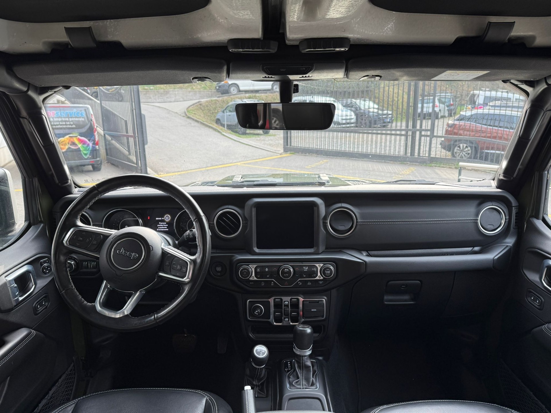 JEEP Wrangler 2.0 Unlimited Overland Automatic-image-6