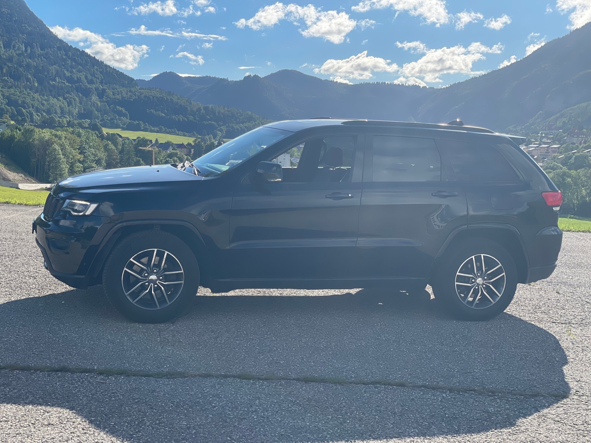 JEEP Grand Cherokee 3.0 CRD Limited Automatic-image-2