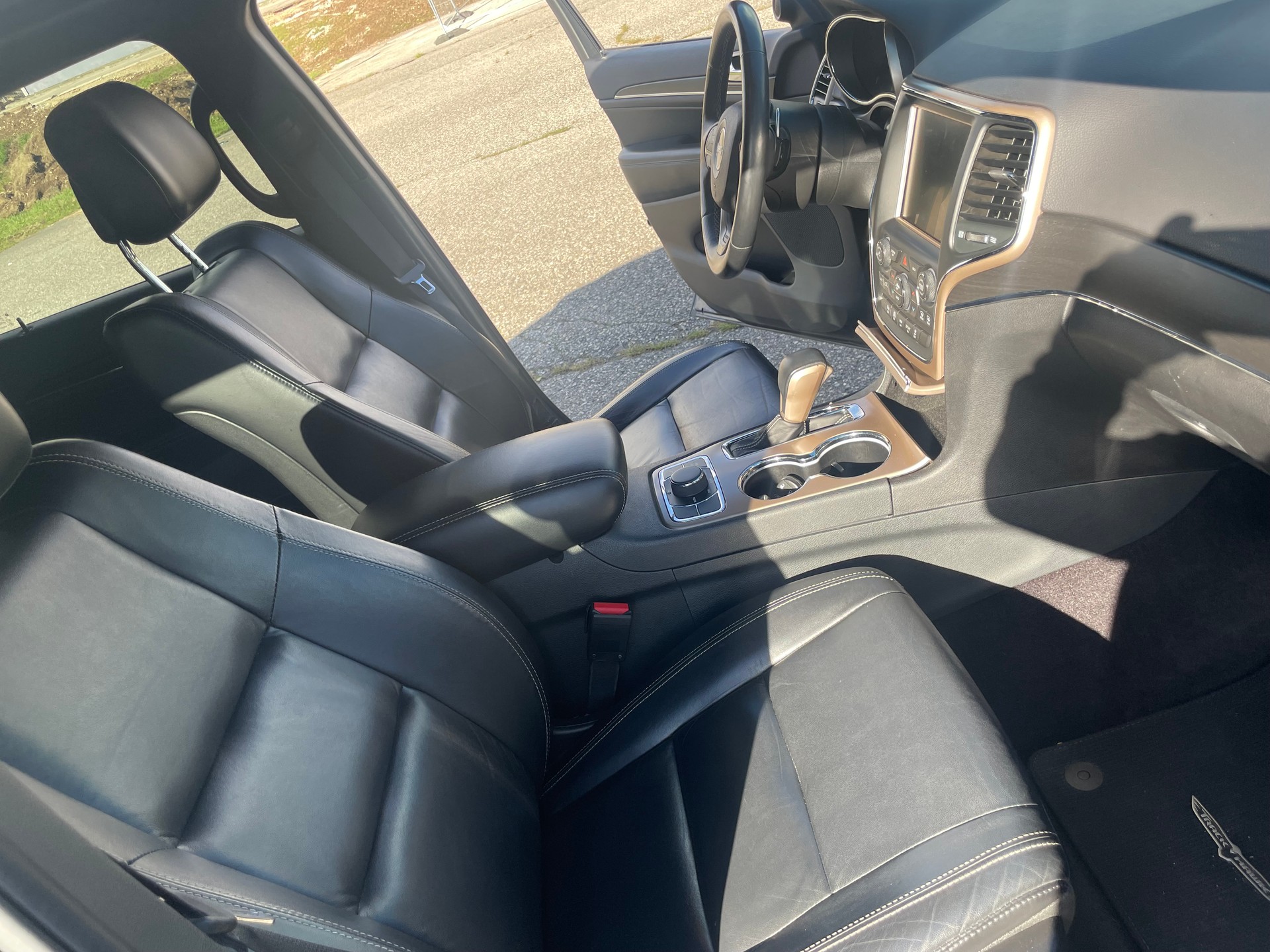 JEEP Grand Cherokee 3.0 CRD Limited Automatic-image-9