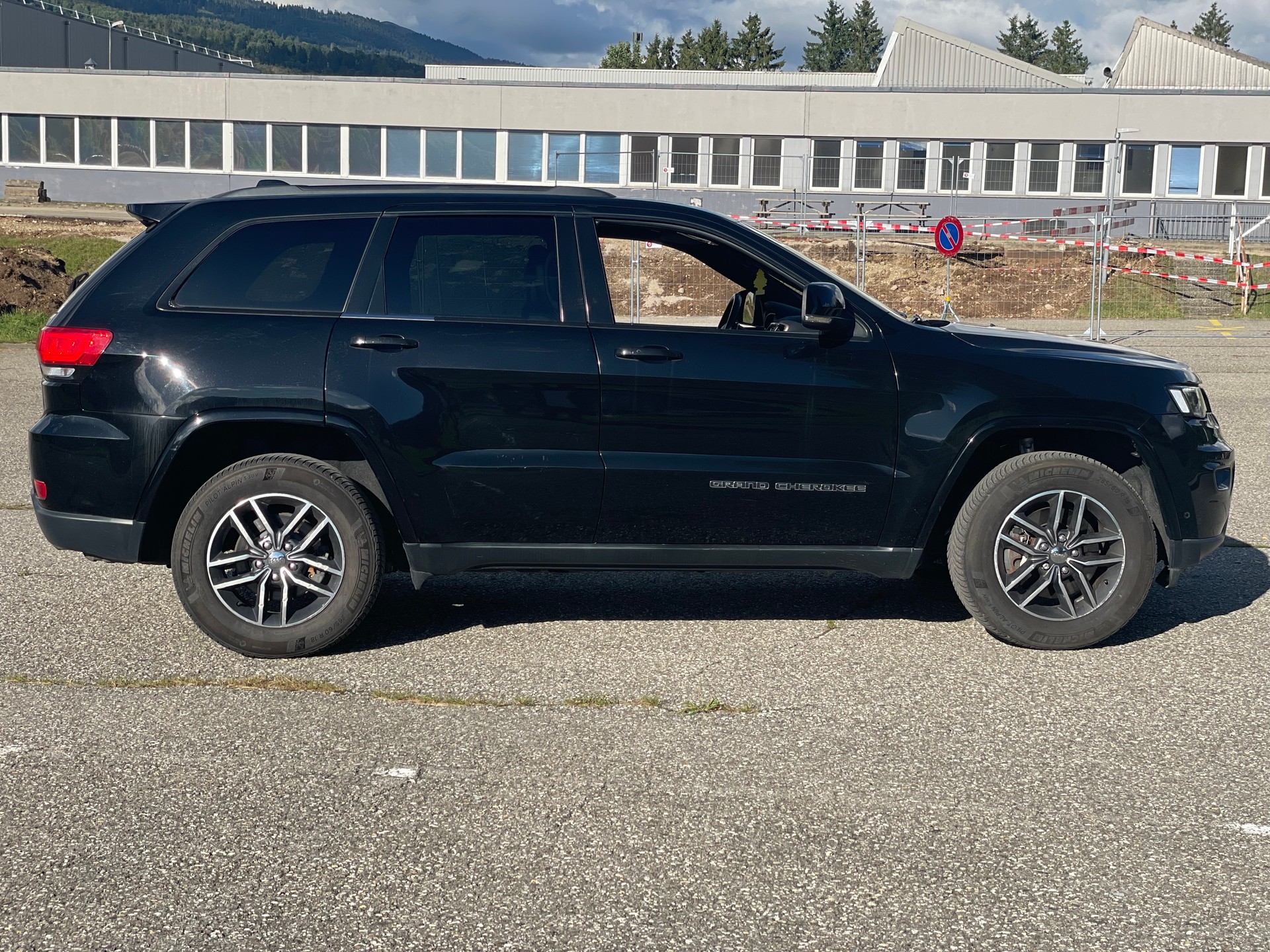 JEEP Grand Cherokee 3.0 CRD Limited Automatic-image-6