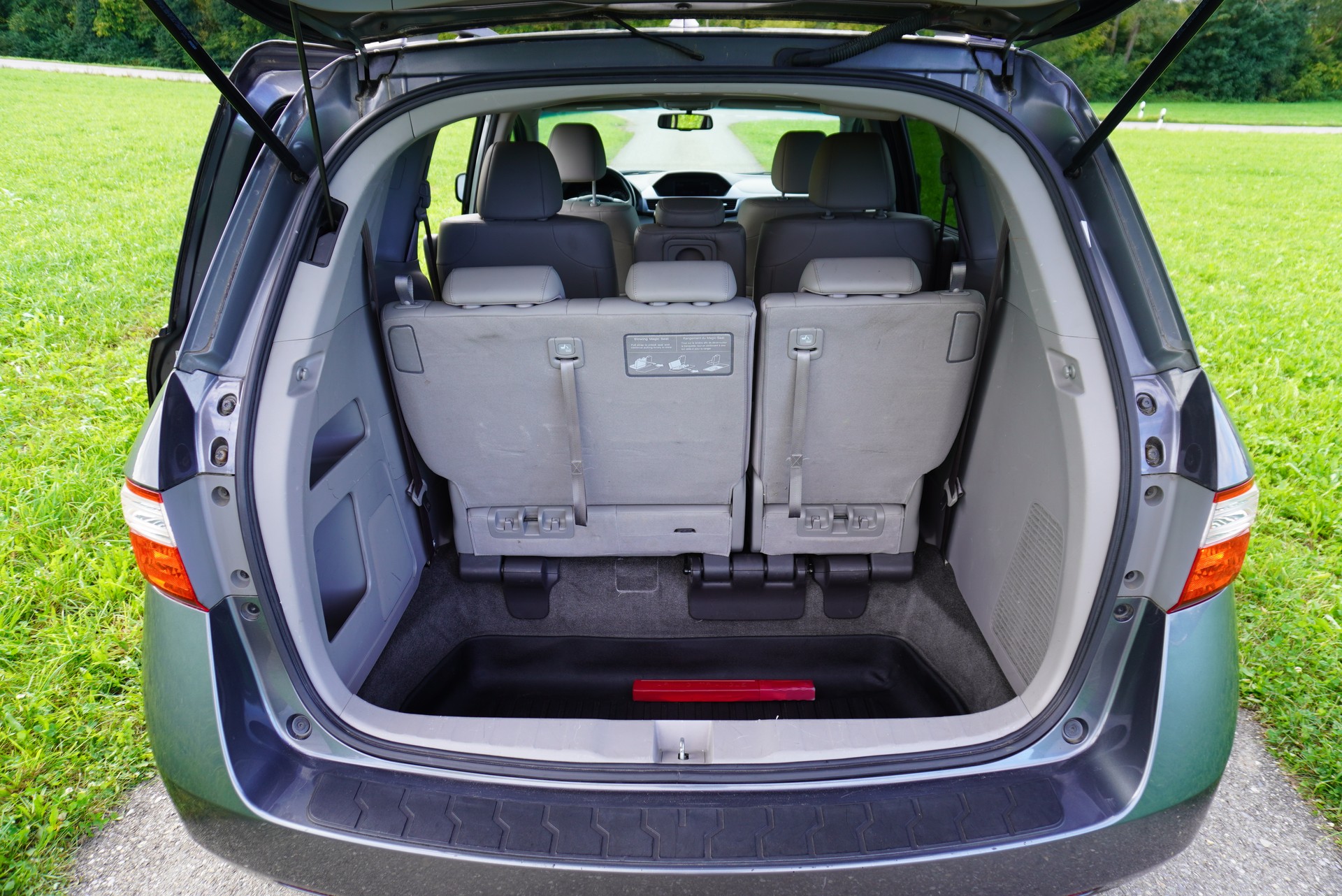 HONDA ODYSSEY-image-11