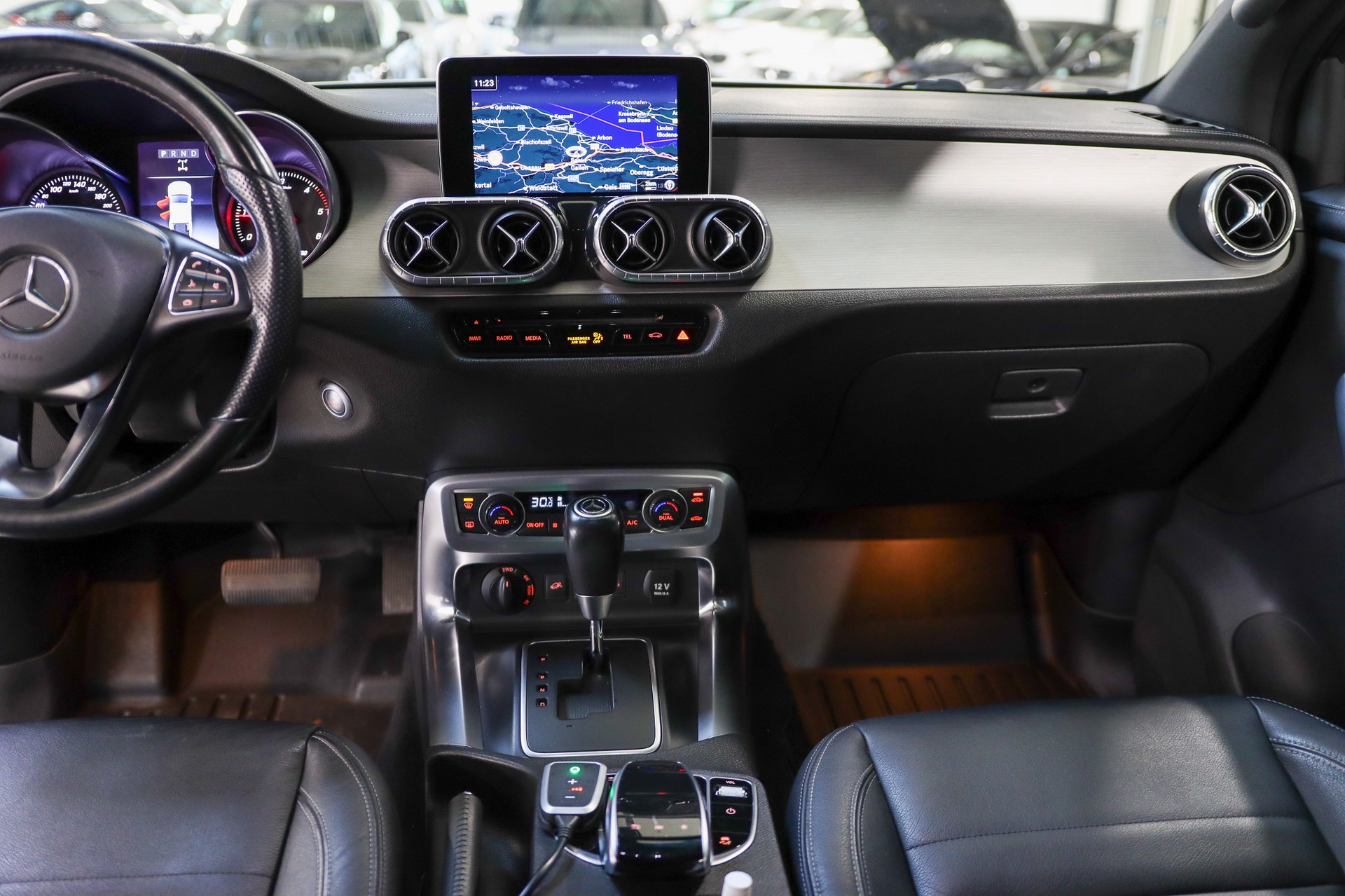 MERCEDES-BENZ X 250 d 4MATIC Wide Body Doppel Cab.-image-11