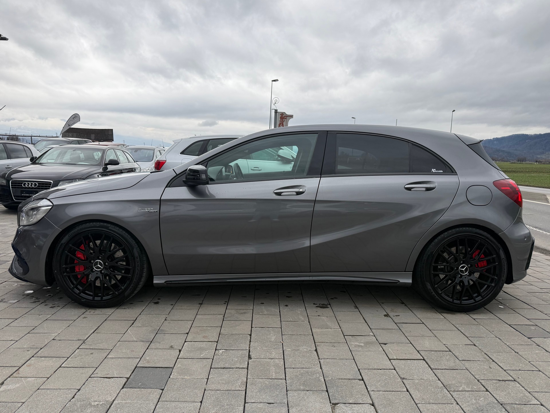 MERCEDES-BENZ A 45 AMG 4Matic Speedshift 7G-DCT-image-3