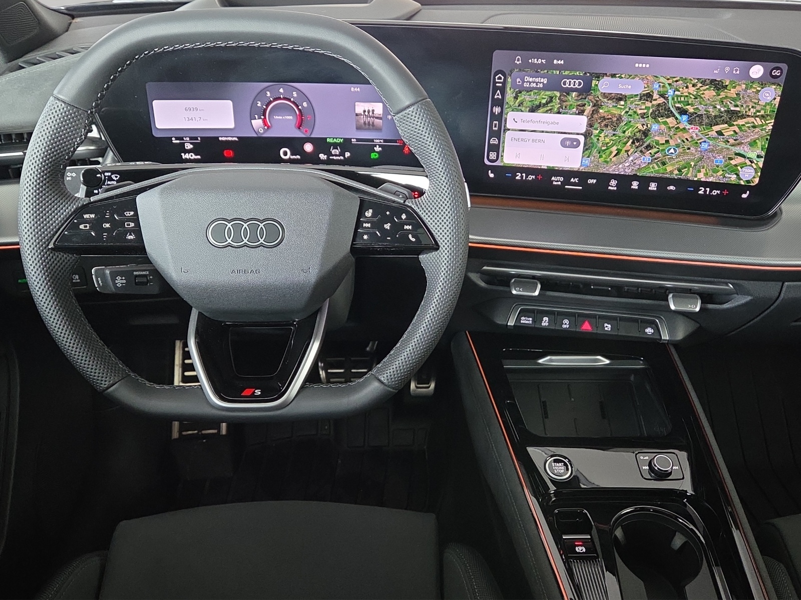 AUDI Q3 Sportback TFSI quattro 195 kW S tronic-image-7