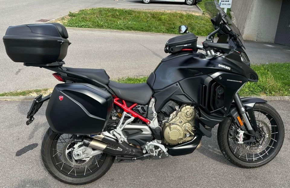 DUCATI Multistrada V4 S Travel & Radar Speichen Felgen-image-0