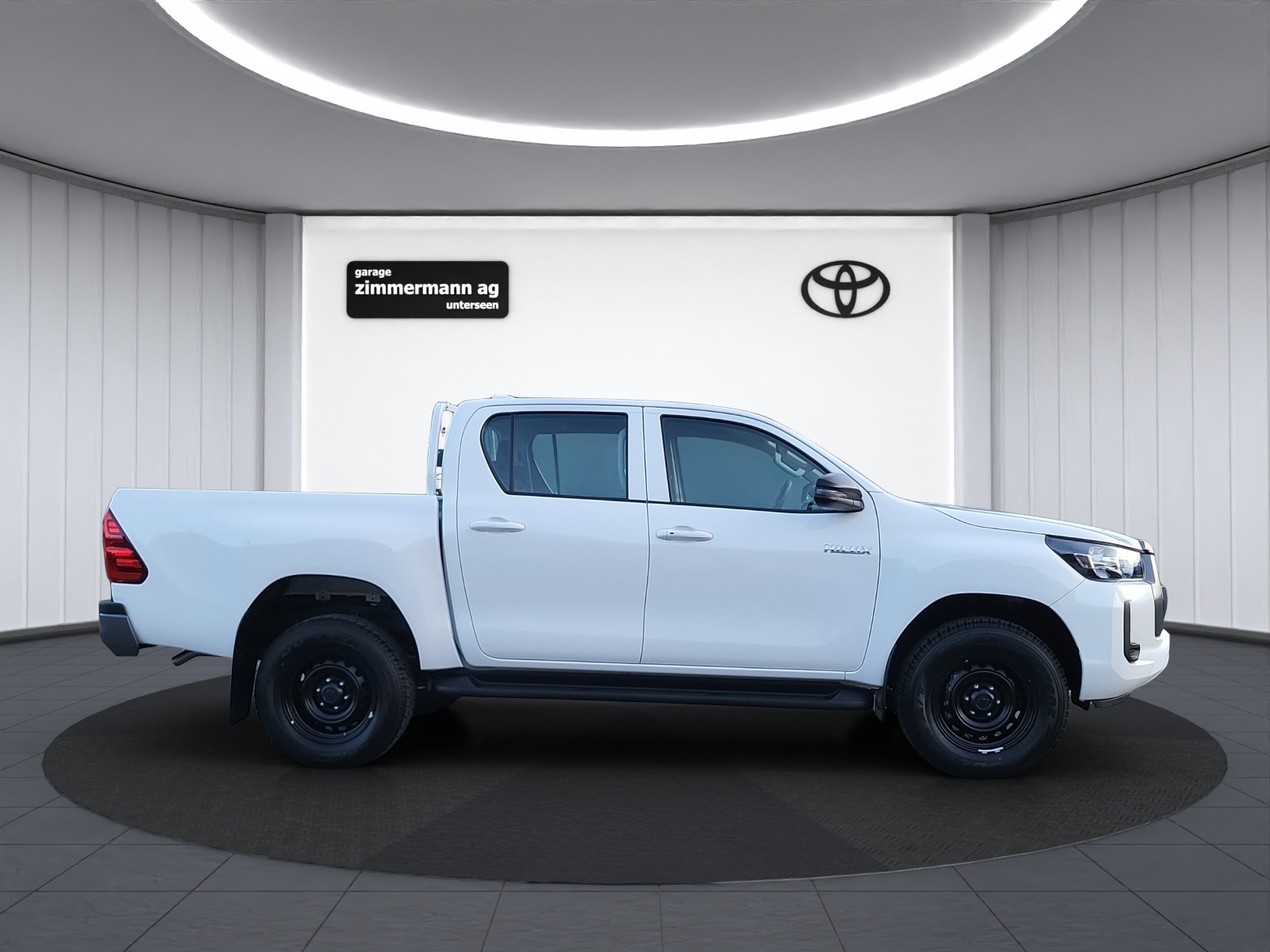 TOYOTA Hilux Double Cab.-Pick-up 2.8 Comfort AWD-image-4