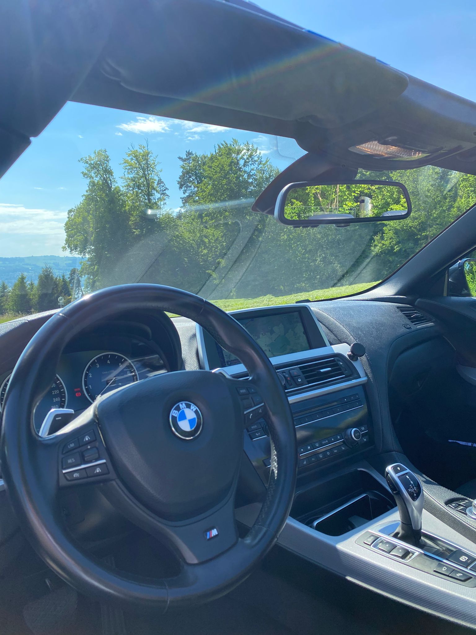 BMW 650i Cabrio-image-5