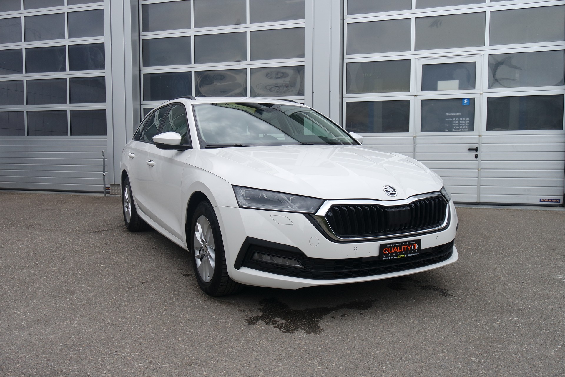 SKODA Octavia Combi 2.0 TDI DSG Ambition 4x4