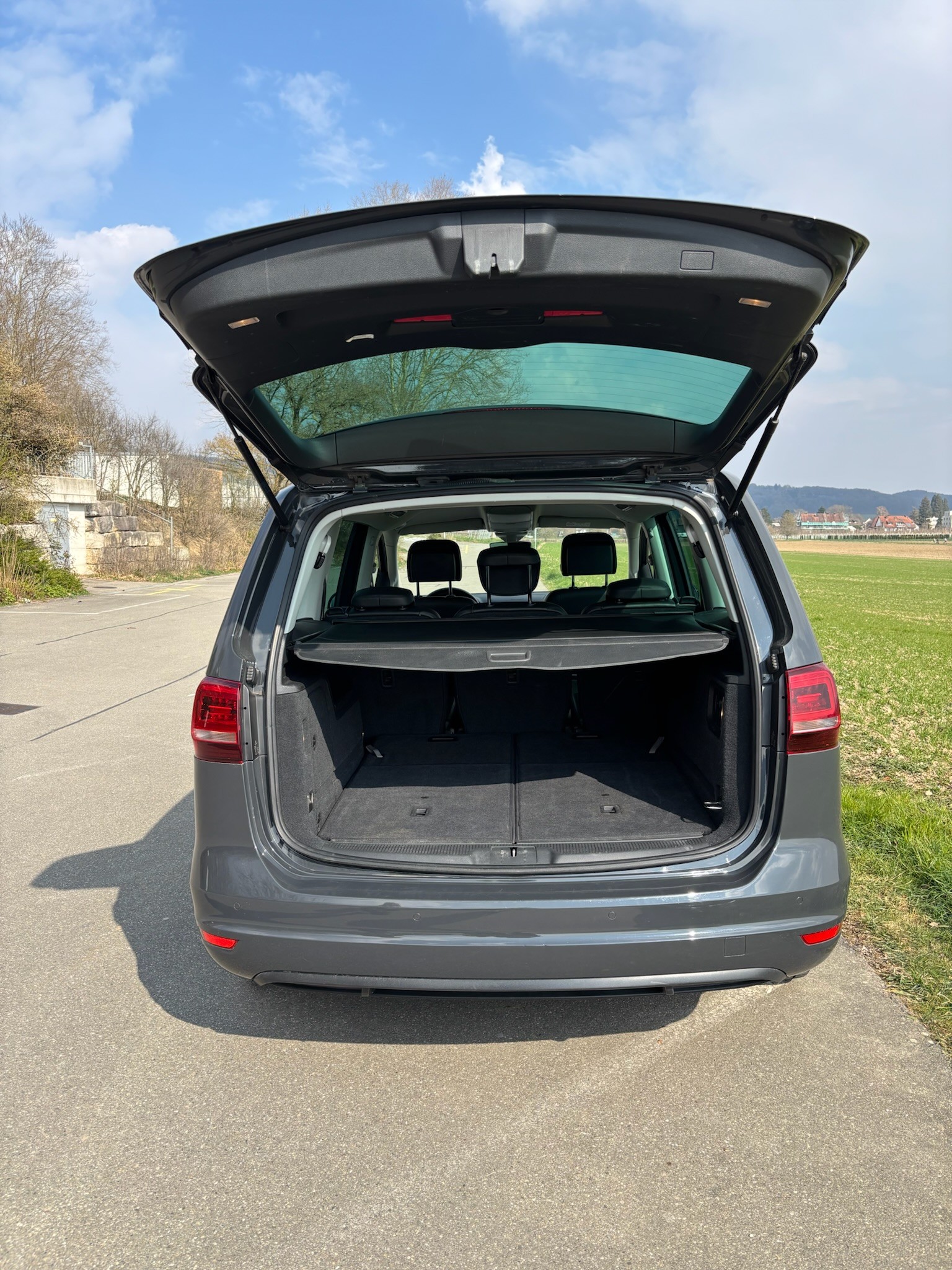 VW Sharan 2.0 TDI BMT Comfortline-image-3