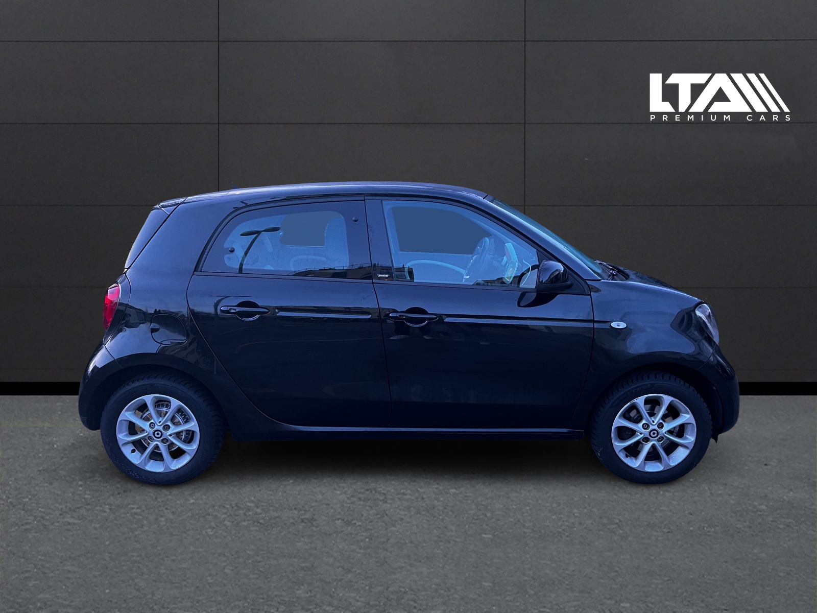 SMART forfour passion twinmatic-showroom-element-3