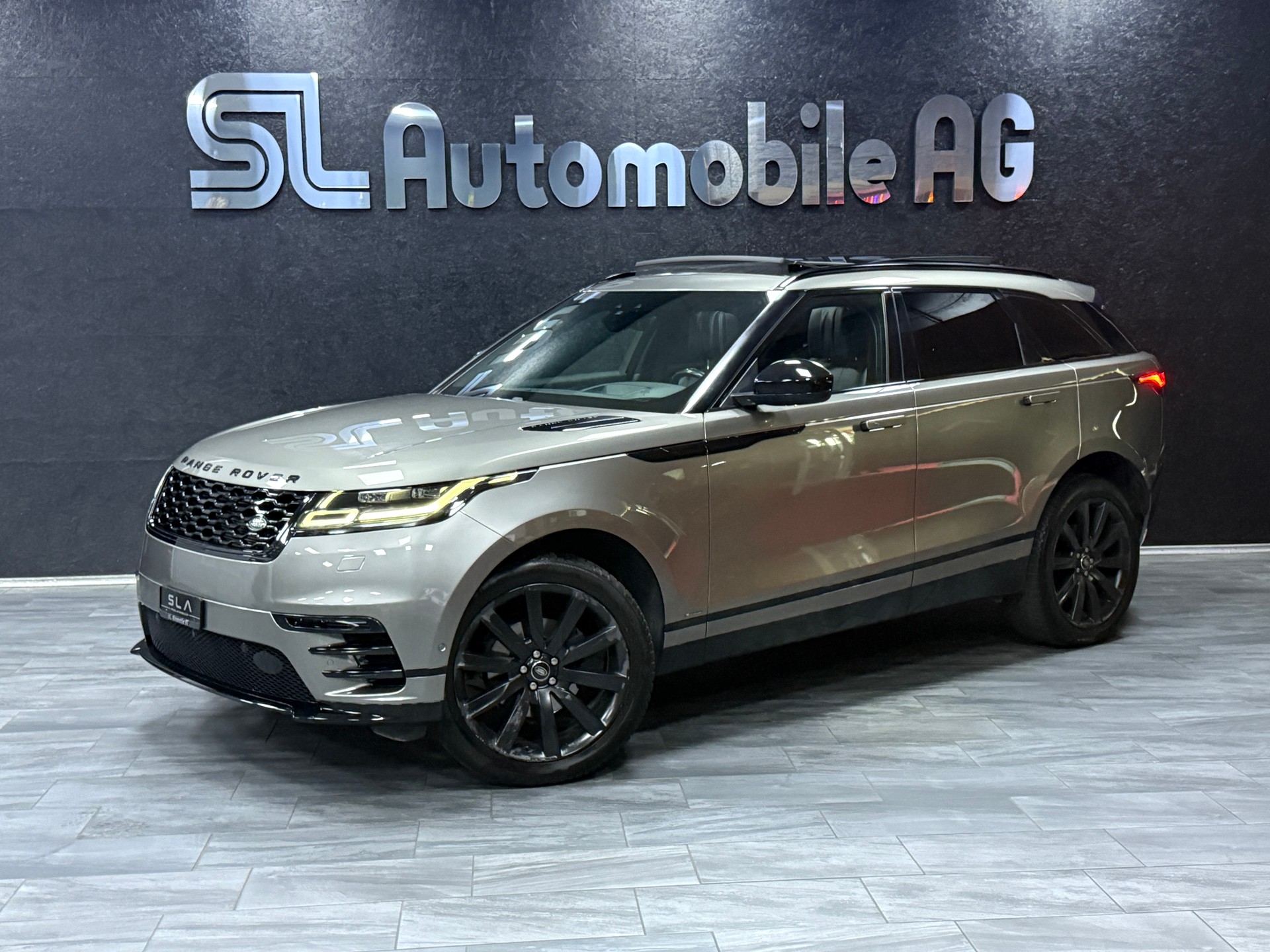 LAND ROVER Range Rover Velar R-Dynamic P 250 SE Automatic
