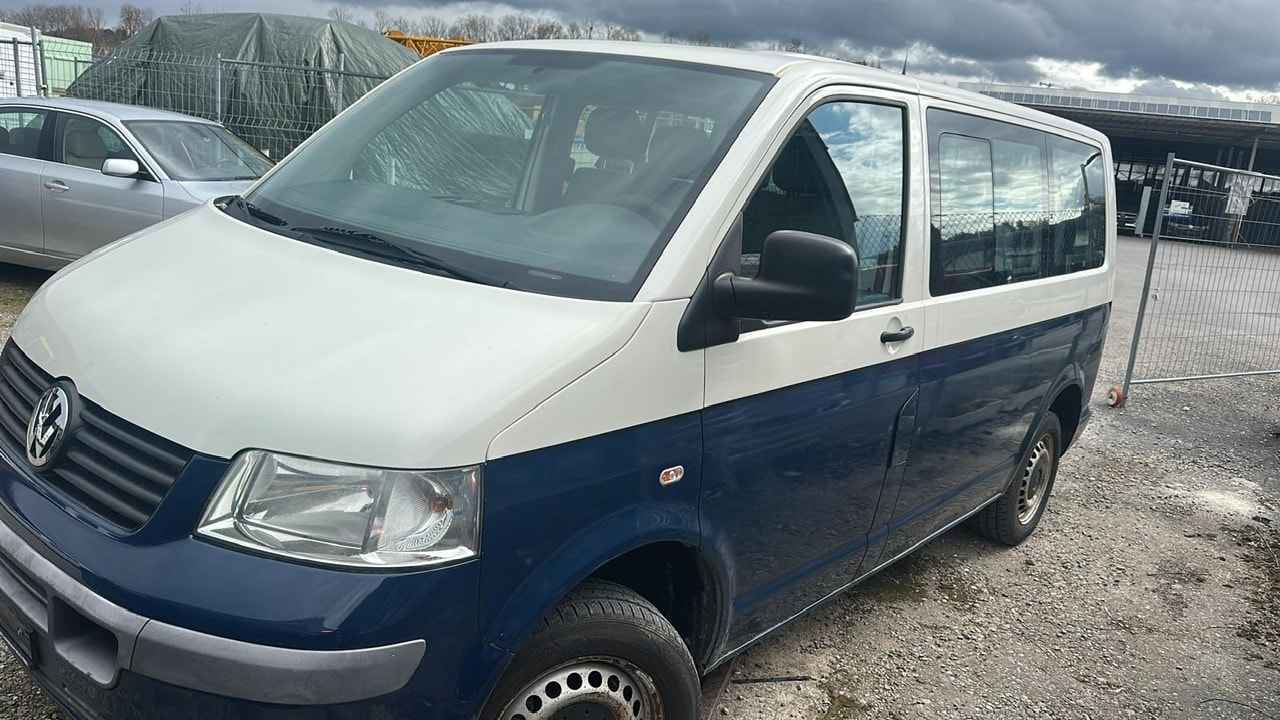 VW T5 Caravelle Comfort 1.9 TDI PD-image-1