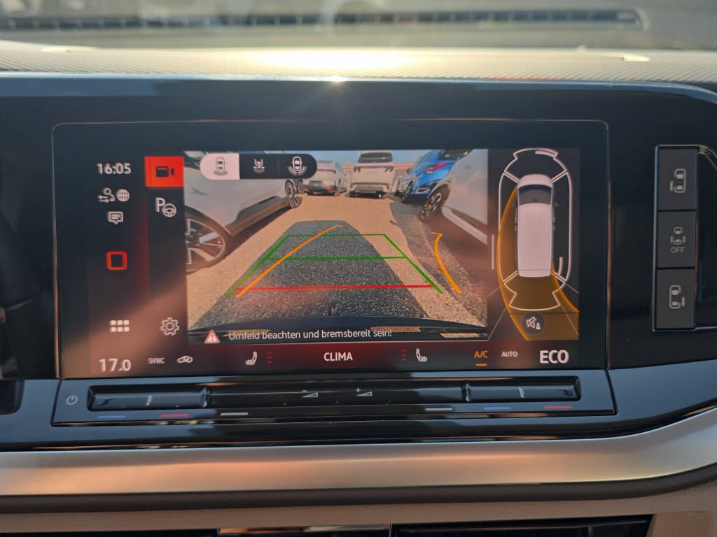 VW Multivan 1.5 TSI eHybrid kurz Style DSG 4motion-image-22