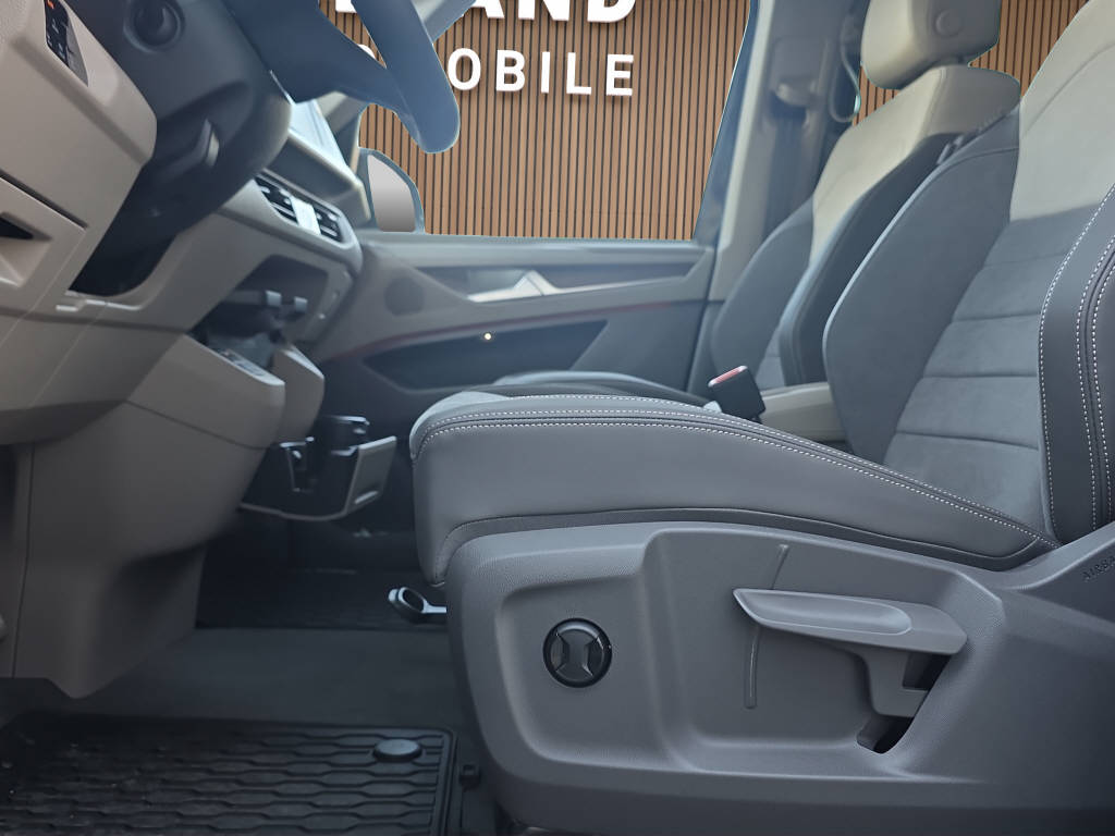 VW Multivan 1.5 TSI eHybrid kurz Style DSG 4motion-image-11