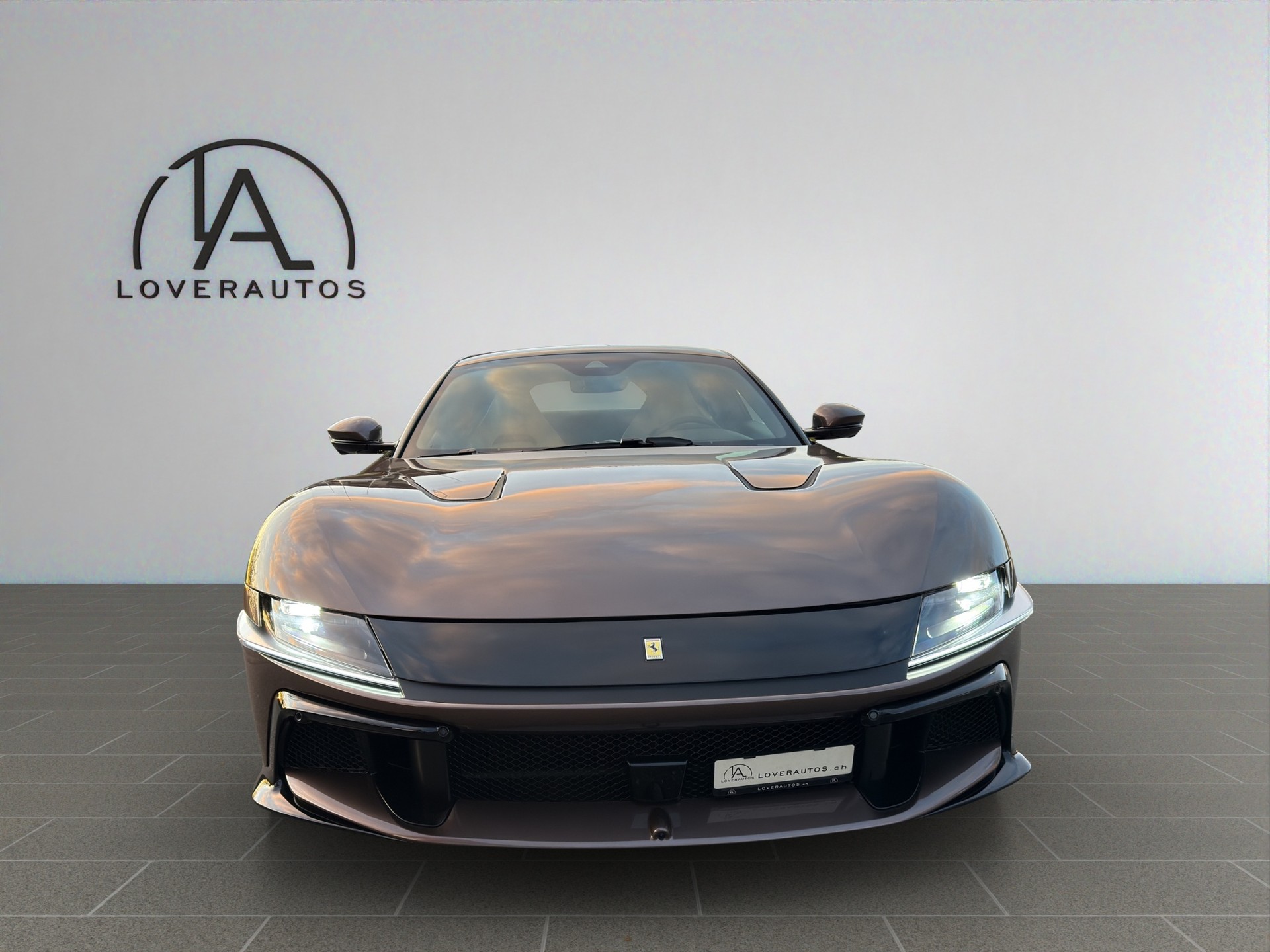 FERRARI 12 Cilindri-image-2