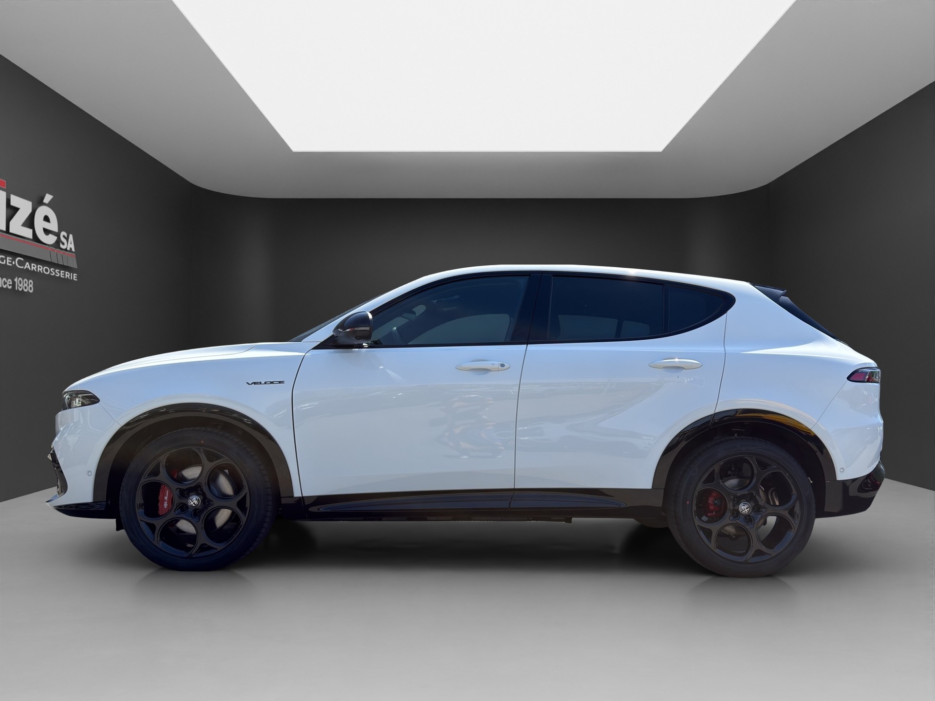ALFA ROMEO Tonale 1.5 Hybrid Veloce-showroom-element-3