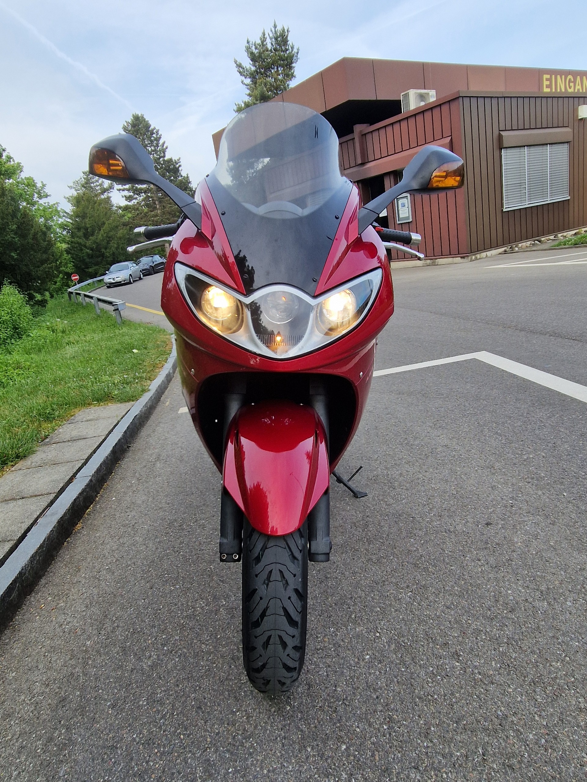 TRIUMPH Sprint ST ABS 1050-image-4