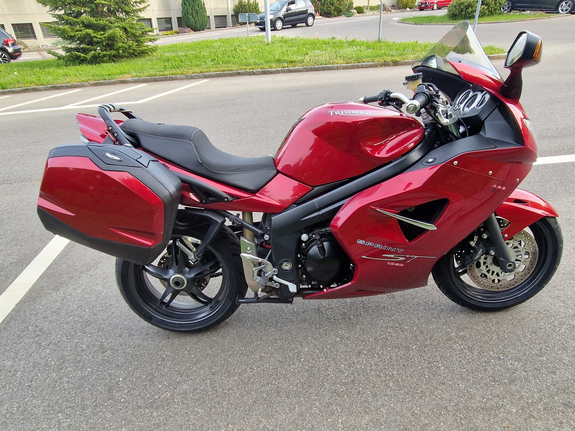 TRIUMPH Sprint ST ABS 1050