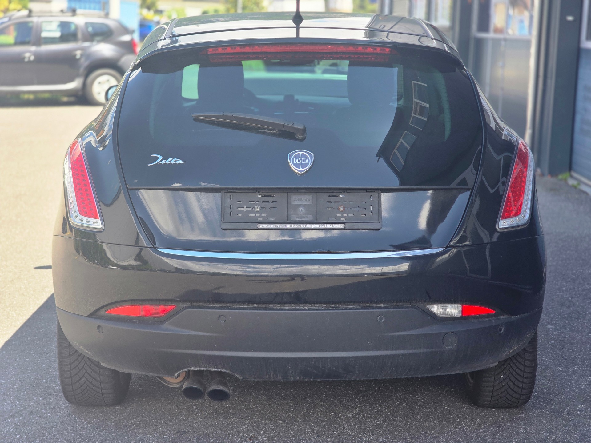 LANCIA Delta 1.8 Turbo-Jet Platino Sportronic-showroom-element-3