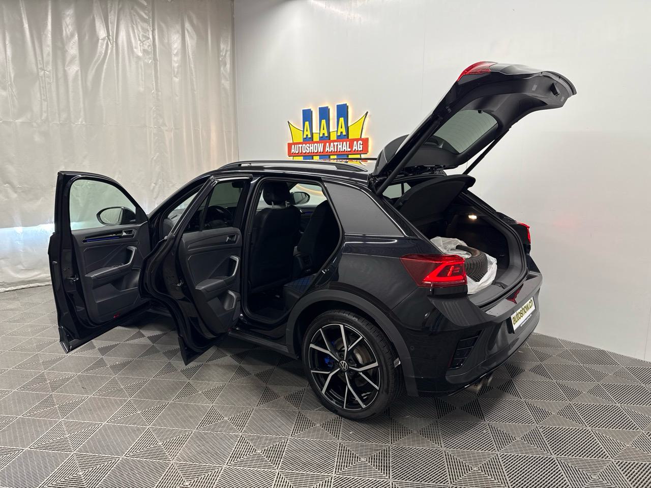 VW T-Roc 2.0 TSI R DSG 4Motion-image-14